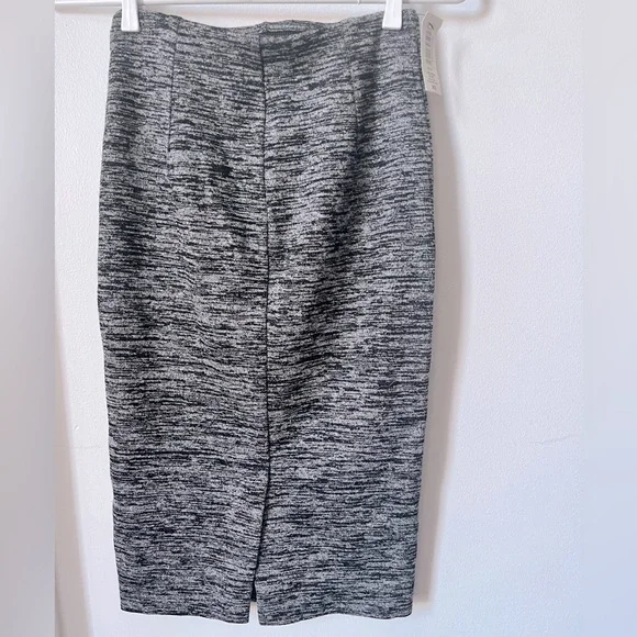 New with tag ARITZIA Wilfred Azeveda Stretchy Pencil Skirt in Heather Black - Picture 2 of 7